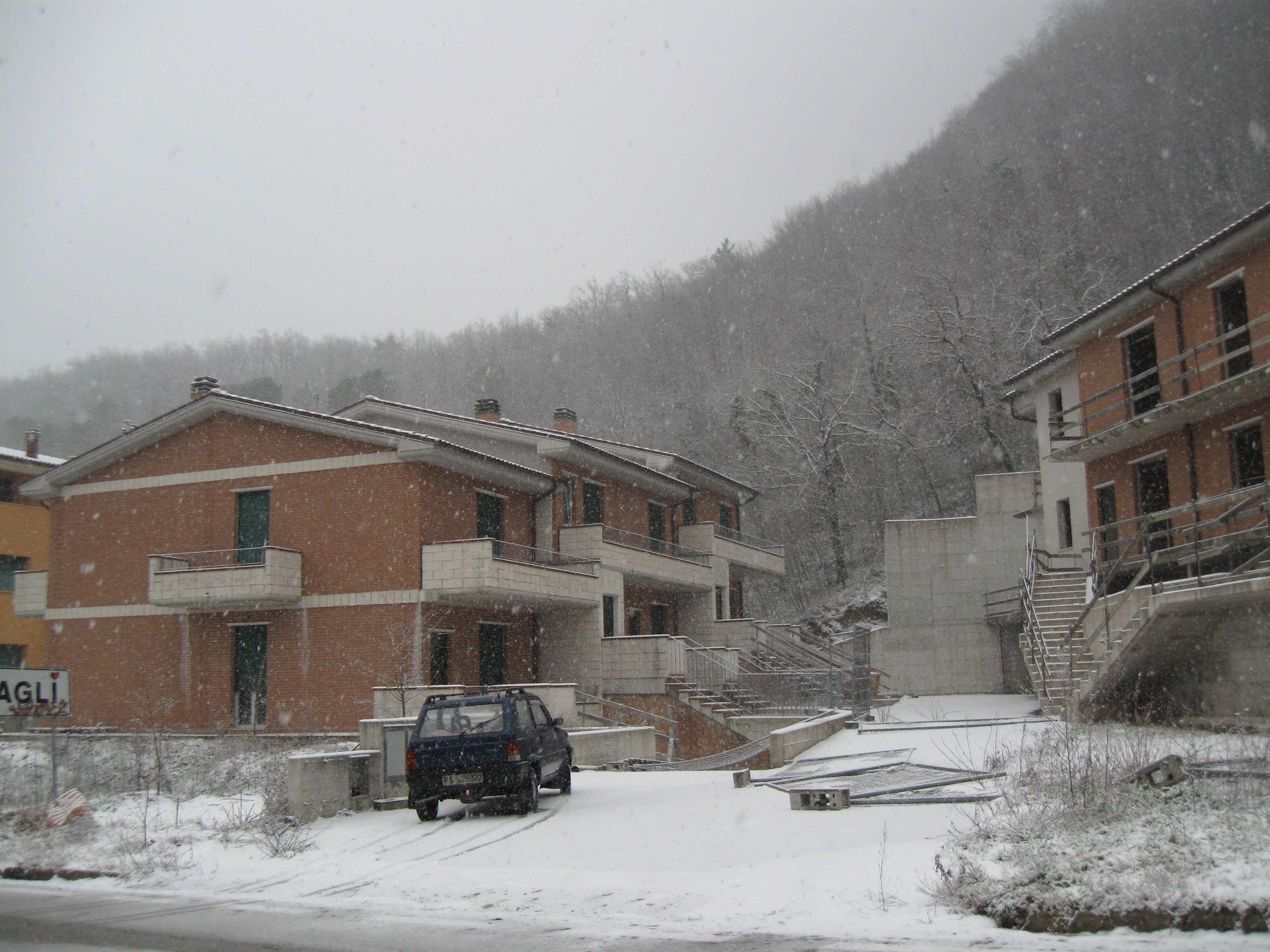 immobile appartamento all'asta in Via Flaminia Sud - 61043 Cagli (PU) - 2