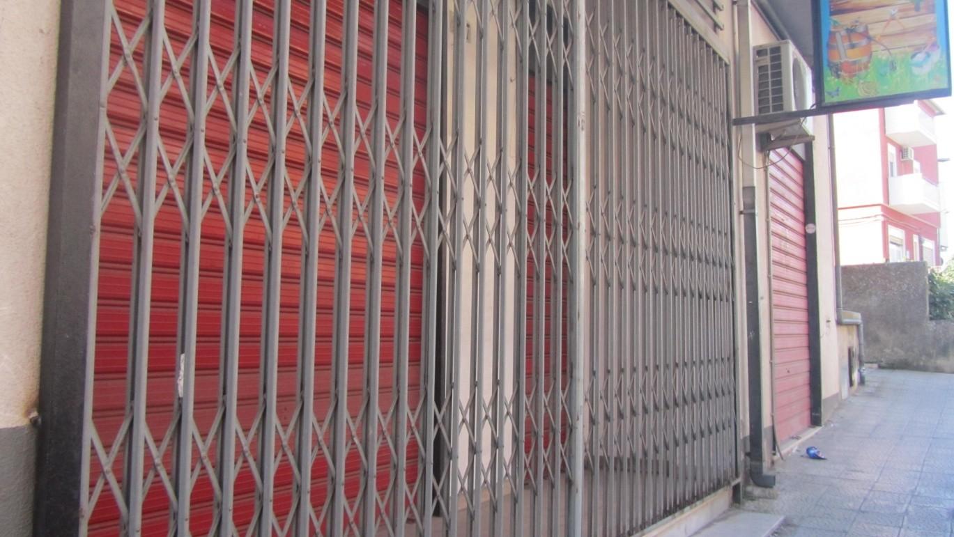 immobile attivita commerciale all'asta in Via CAPRA N 101, 103, 105 - 94013 Leonforte (EN) - 2