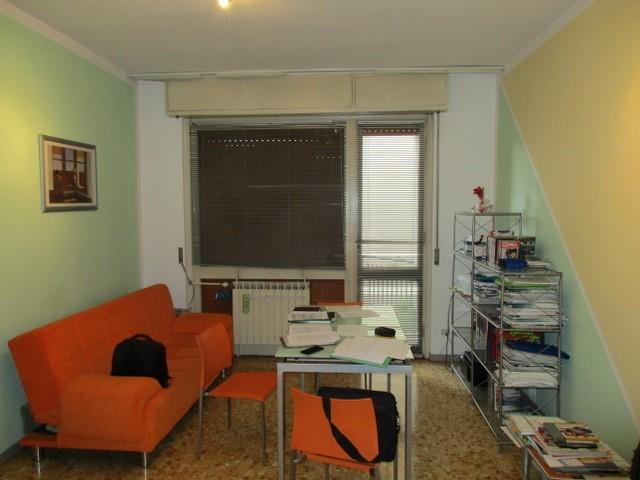 immobile appartamento all'asta in Via Vittorio Veneto n 31 - 20845 Sovico (MB) - 4