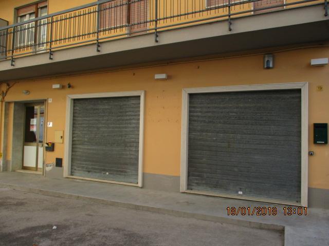 immobile negozio all'asta in via Petruzzi - 65100 Pescara (PE) - 2