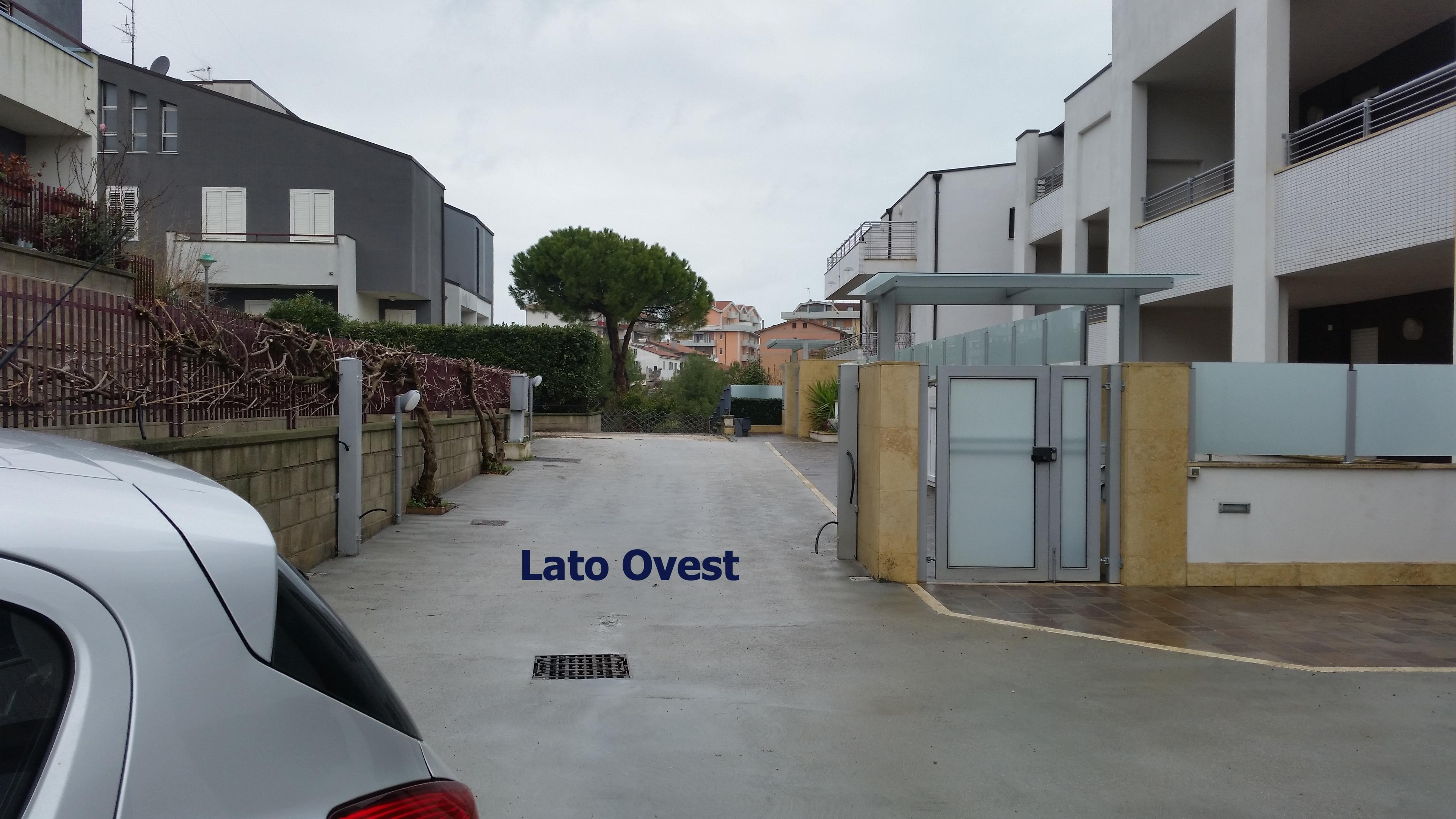 immobile attivita commerciale all'asta in VIA SANTA CATERINA DA SIENA, 110 - 66054 Vasto (CH) - 5