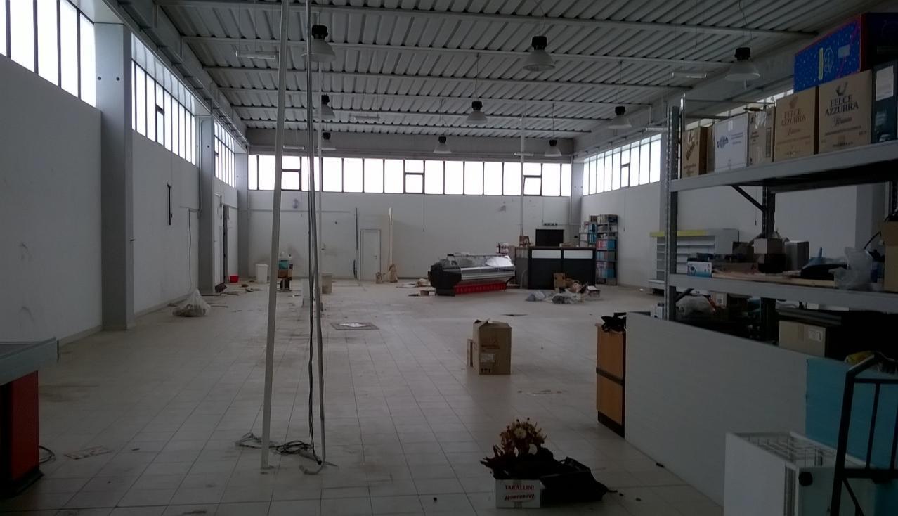 immobile attivita commerciale all'asta in Via Vella 11 - 67027 Raiano (AQ) - 4