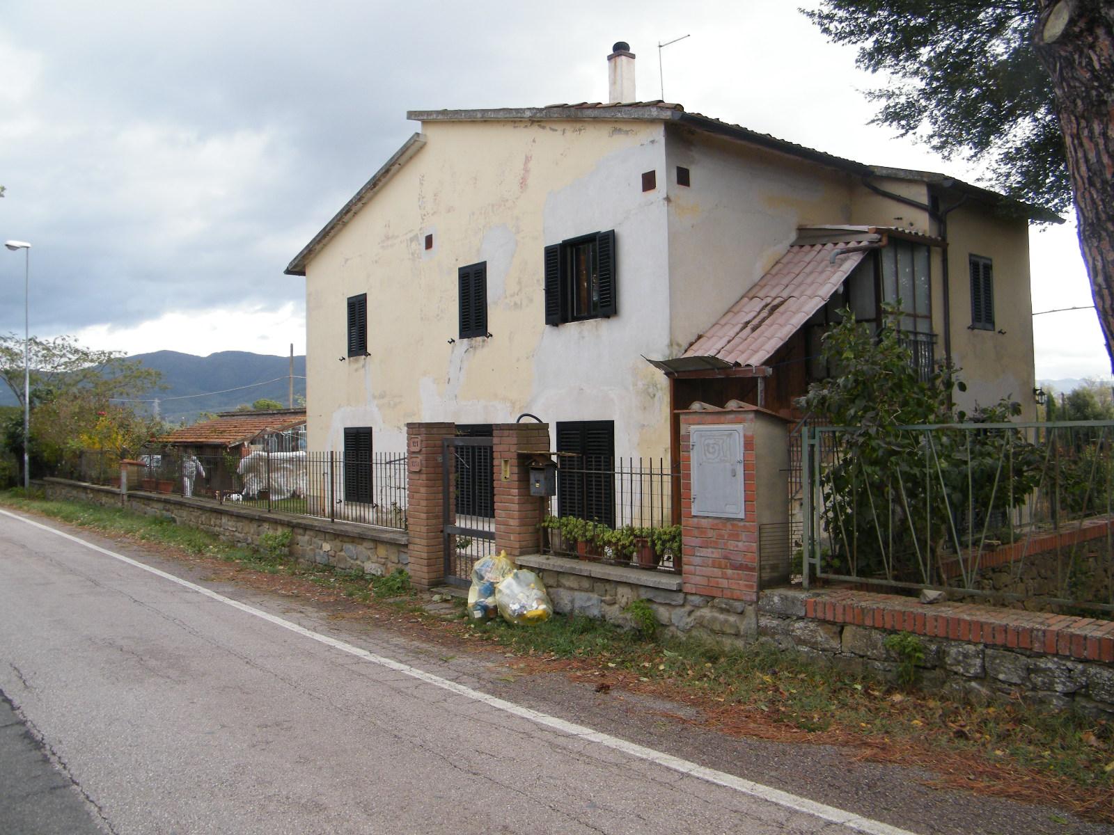 immobile appartamento all'asta in Località Manciano n121/A, lungo la Strada Comunale traversa della Misericordia - 52043 Castiglion Fiorentino (AR) - 2