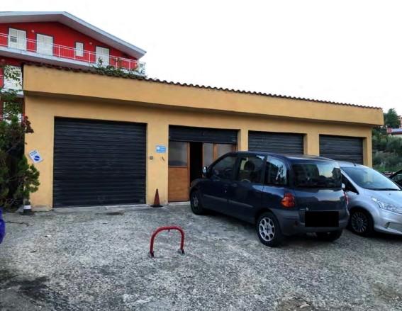 immobile attivita commerciale all'asta in Via Alessandro il Molosso (in atti Via Ghandi) - 87040 Mendicino (CS) - 1