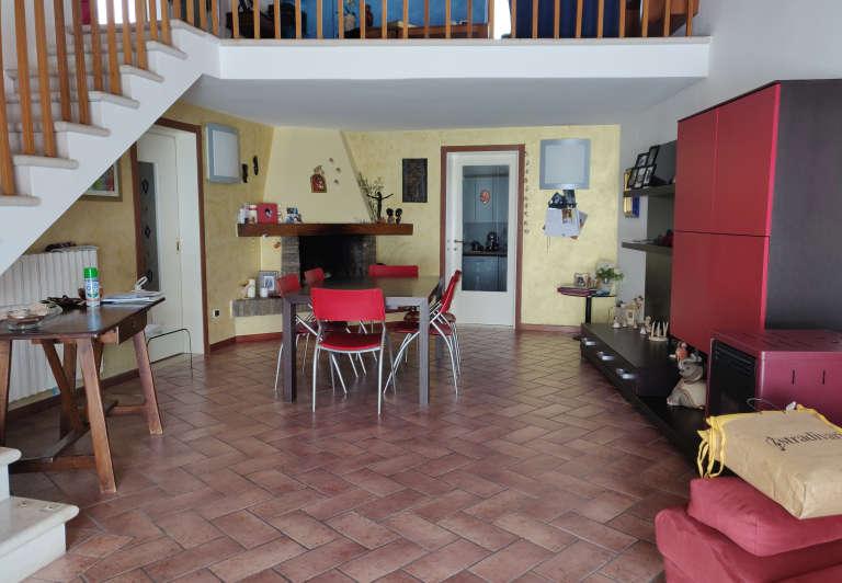 immobile appartamento all'asta in Strada Provinciale 51 delle Cesane n. 78 - 61029 Urbino (PU) - 4