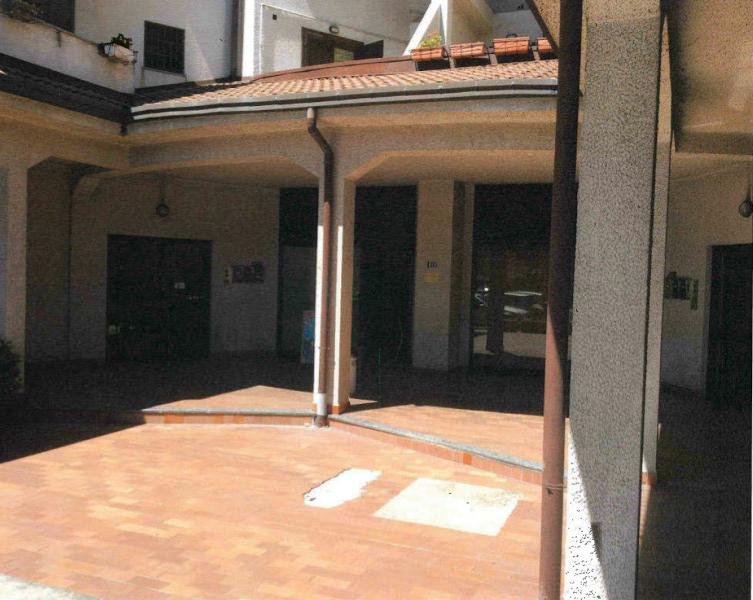 immobile negozio all'asta in Via Trieste 110 - 20020 Cesate (MI) - 1