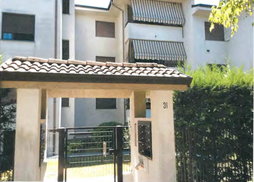 immobile magazzino all'asta in Via V. Bellini 31 - 20020 Cesate (MI) - 2