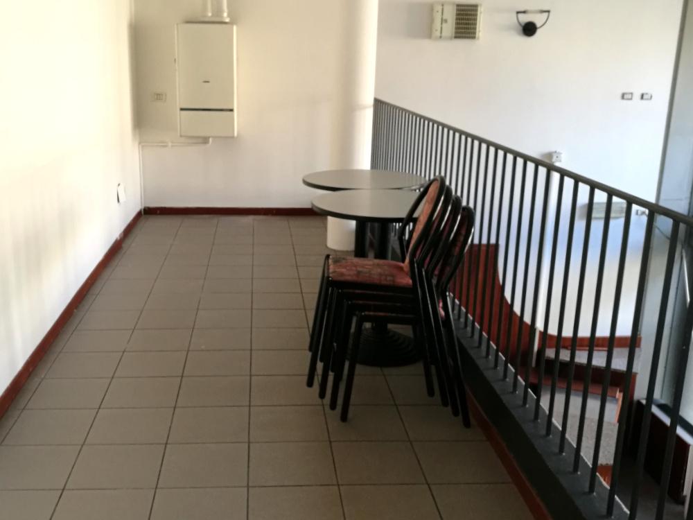 immobile negozio all'asta in piazzetta Esla Morante 5 - 20838 Renate (MB) - 5