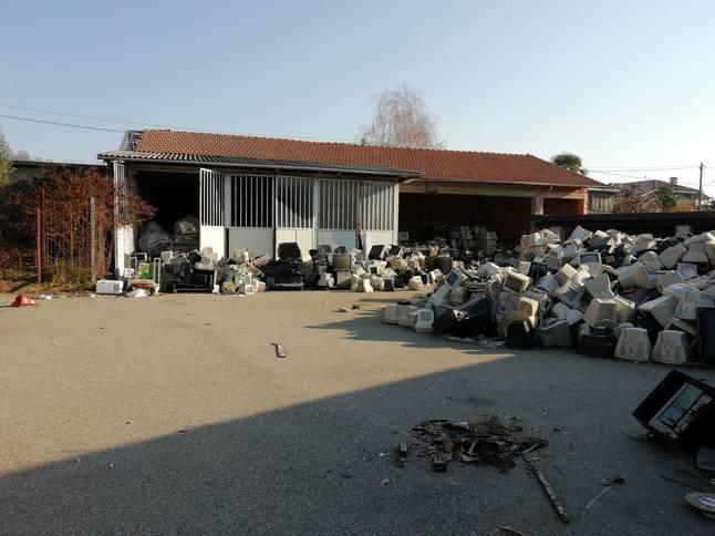 immobile attivita commerciale all'asta in Vicolo Andreselli n 7-9 e Via Pralini snc Ghemme (NO) - 3