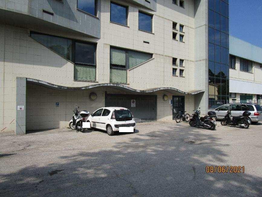 immobile magazzino all'asta in Via Ottorino Respighi 54 - 61100 Pesaro (PU) - 1