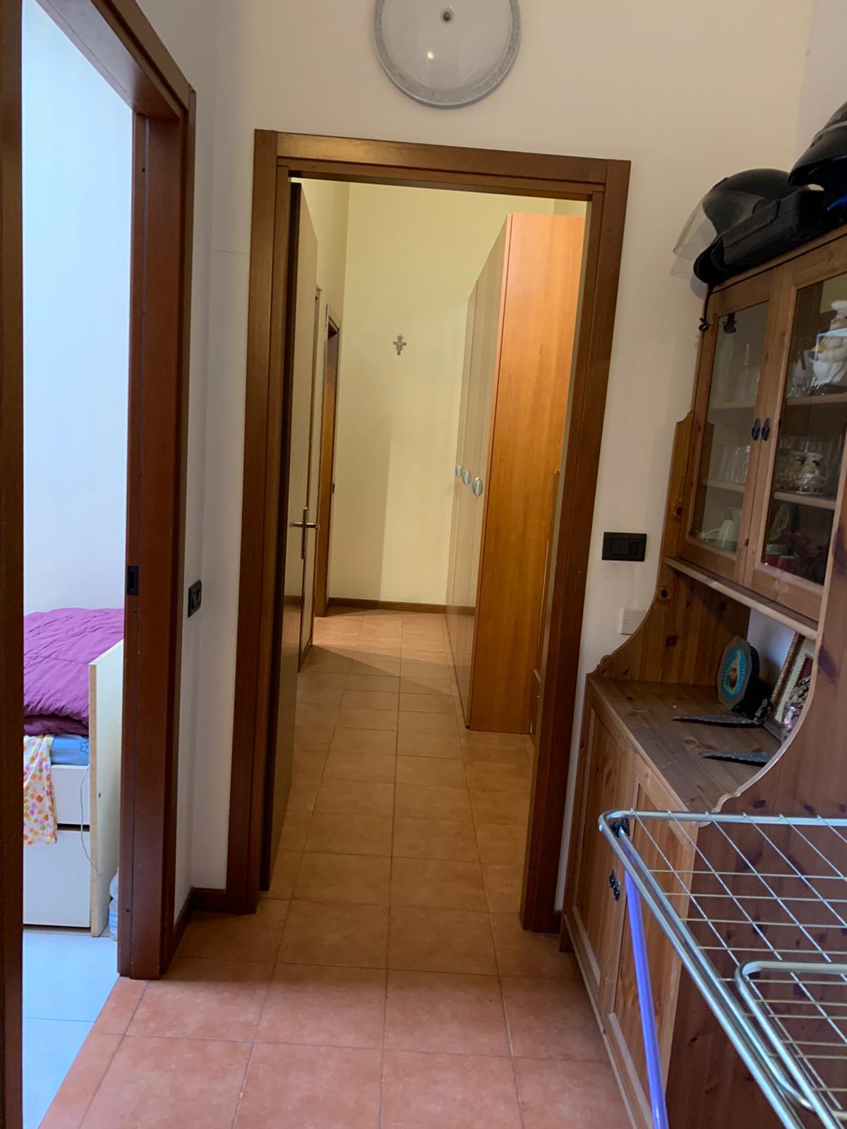 immobile appartamento all'asta in VIA CAMILLO CAVOUR N 44 - 20056 Grezzago (MI) - 3