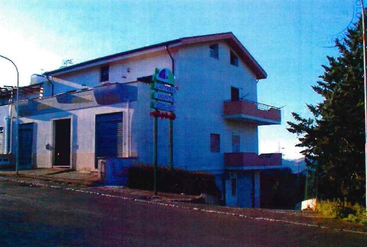 immobile laboratorio all'asta in via Leonardo Da Vinci - 75013 Ferrandina (MT) - 1