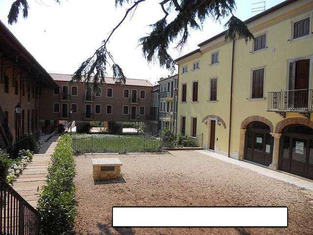 immobile attivita commerciale all'asta in Corso Vittorio Emanuele II 34 - 37038 Soave (VR) - 4