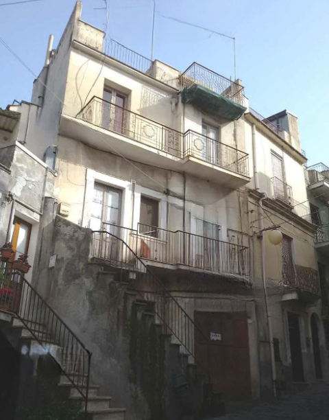 immobile appartamento all'asta in VIA SANTI, 84-86 - 95034 Bronte (CT) - 5