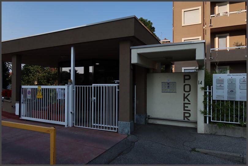 immobile appartamento all'asta in Via Umberto Primo Biancamano di Savoia n 14 - 20900 Monza (MB) - 4