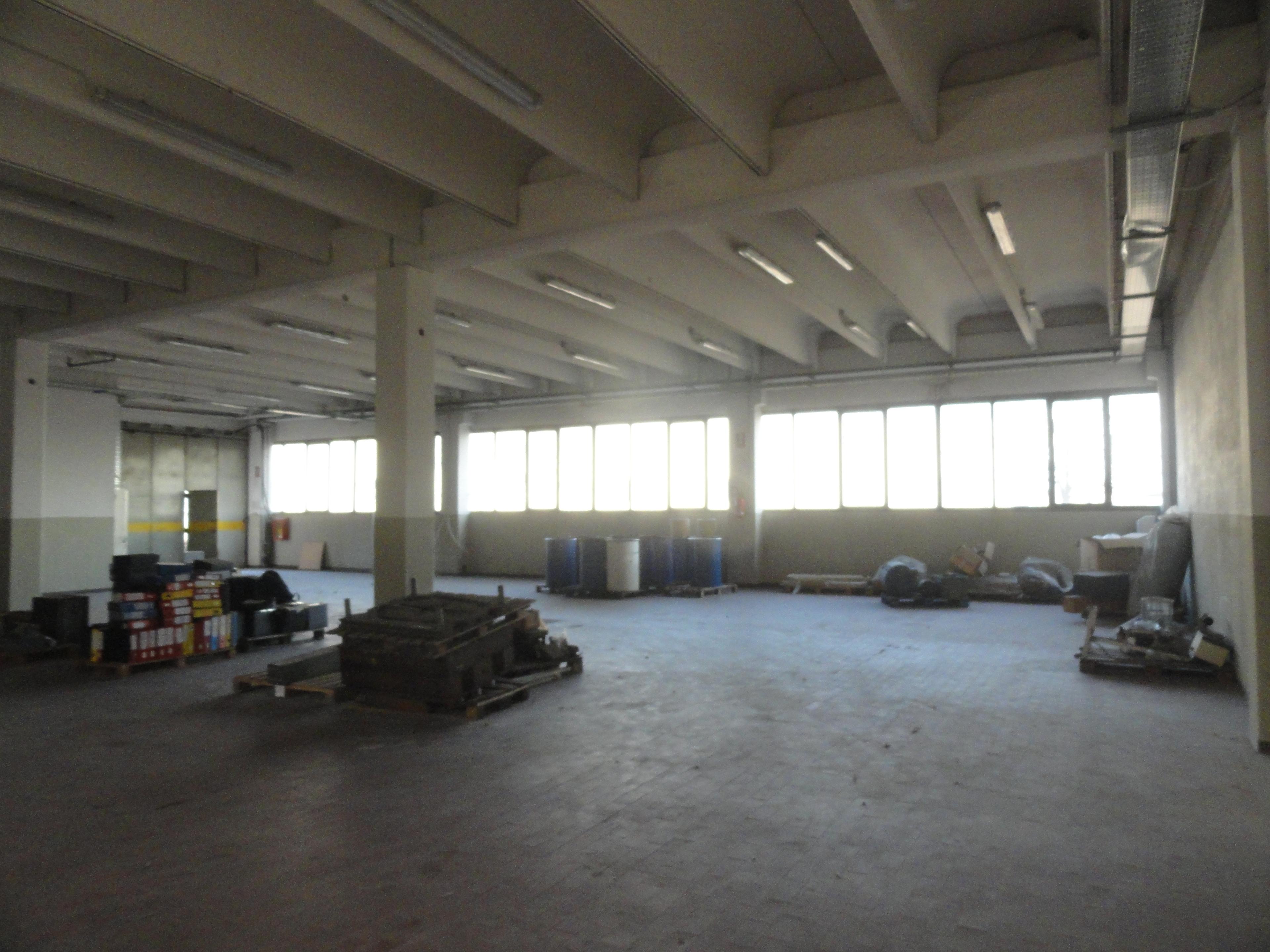 immobile magazzino all'asta in Viale DELLE INDUSTRIE 47 - 20044 Bernareggio (MB) - 5