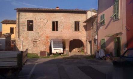 immobile appartamento all'asta in Via Gramsci Chiesina Uzzanese (PT) - 4
