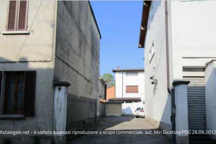 immobile fabbricato all'asta in VIA FIUME N 8 - 20845 Sovico (MB) - 1