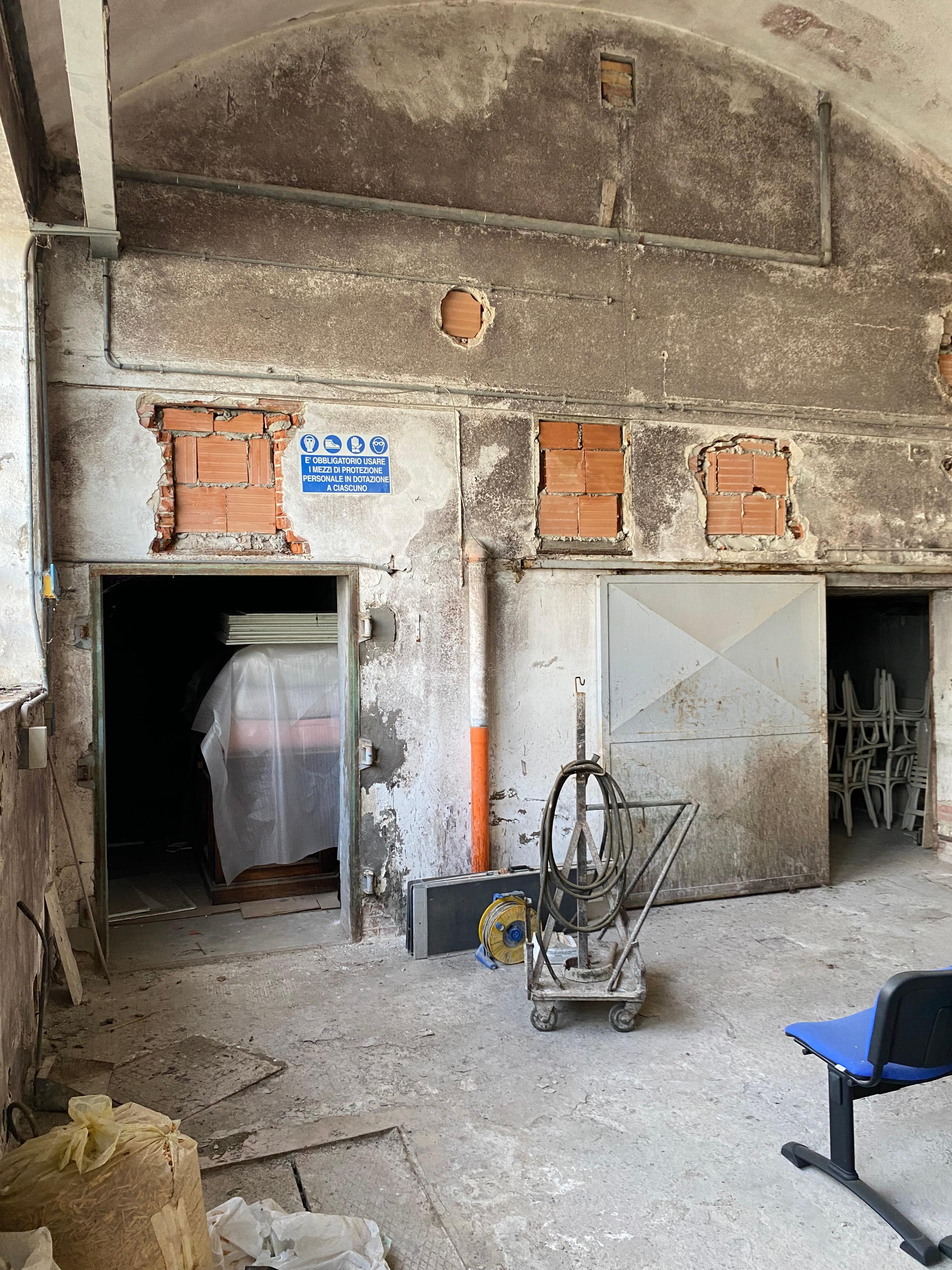 immobile capannone all'asta in VIA VALDERA P, 91 - 56038 Ponsacco (PI) - 1