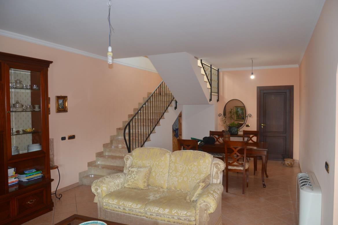 immobile villa all'asta in contrada Porticaletto snc - 96010 Palazzolo Acreide (SR) - 4