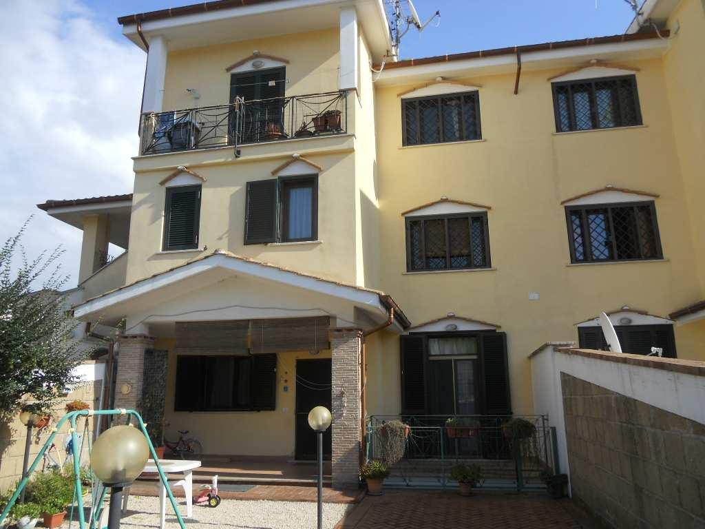 immobile villa all'asta in Via Lago Maggiore Nettuno (RM) - 1