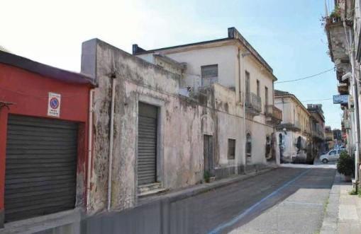 immobile appartamento all'asta in VIA TOMMASO LEONARDI 5 Giarre (CT) - 1