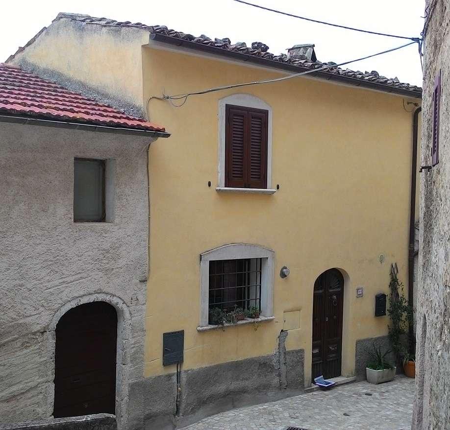 immobile fabbricato all'asta in Via Noletti n22 - 03041 Alvito (FR) - 1