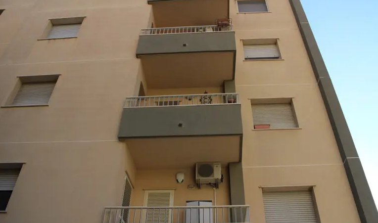 immobile APPARTAMENTO ALL'ASTA IN VIA ANTELAO, GELA (CL) - 2