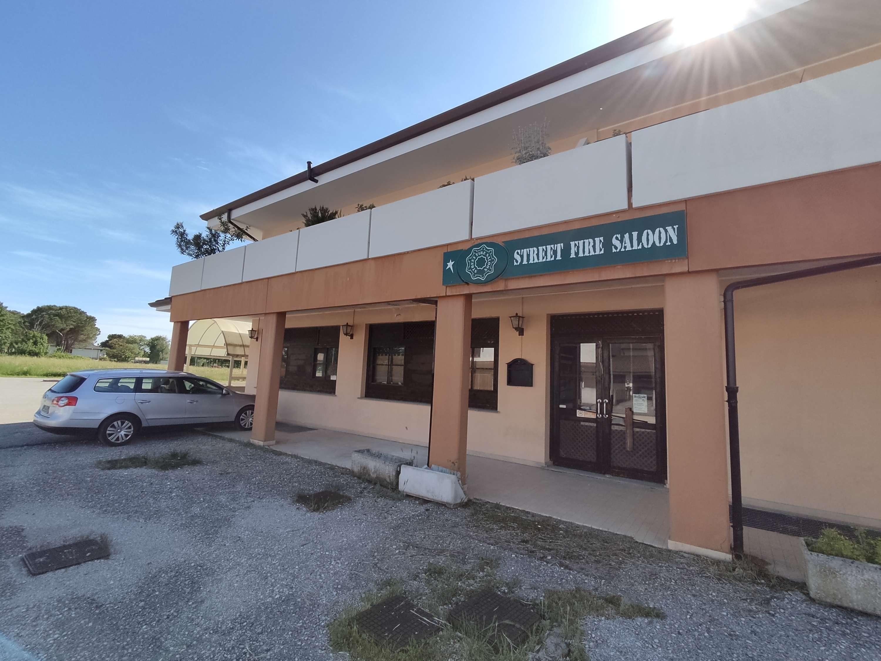 immobile attivita commerciale all'asta in Via dei Carpini n 12 - 33057 Palmanova (UD) - 1