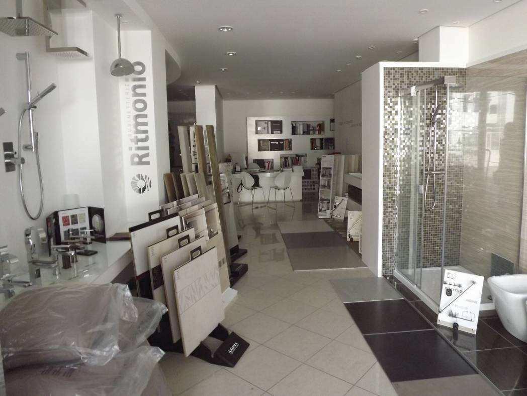 immobile magazzino all'asta in Via Verdi nn 61-63-65-67 - 71019 Vieste (FG) - 5