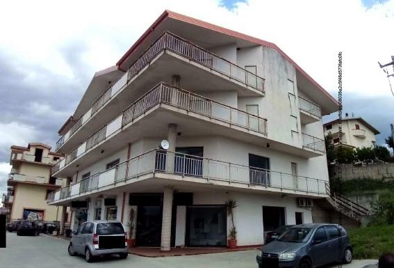 immobile negozio all'asta in Contrada Petraro - 87040 Rose (CS) - 1
