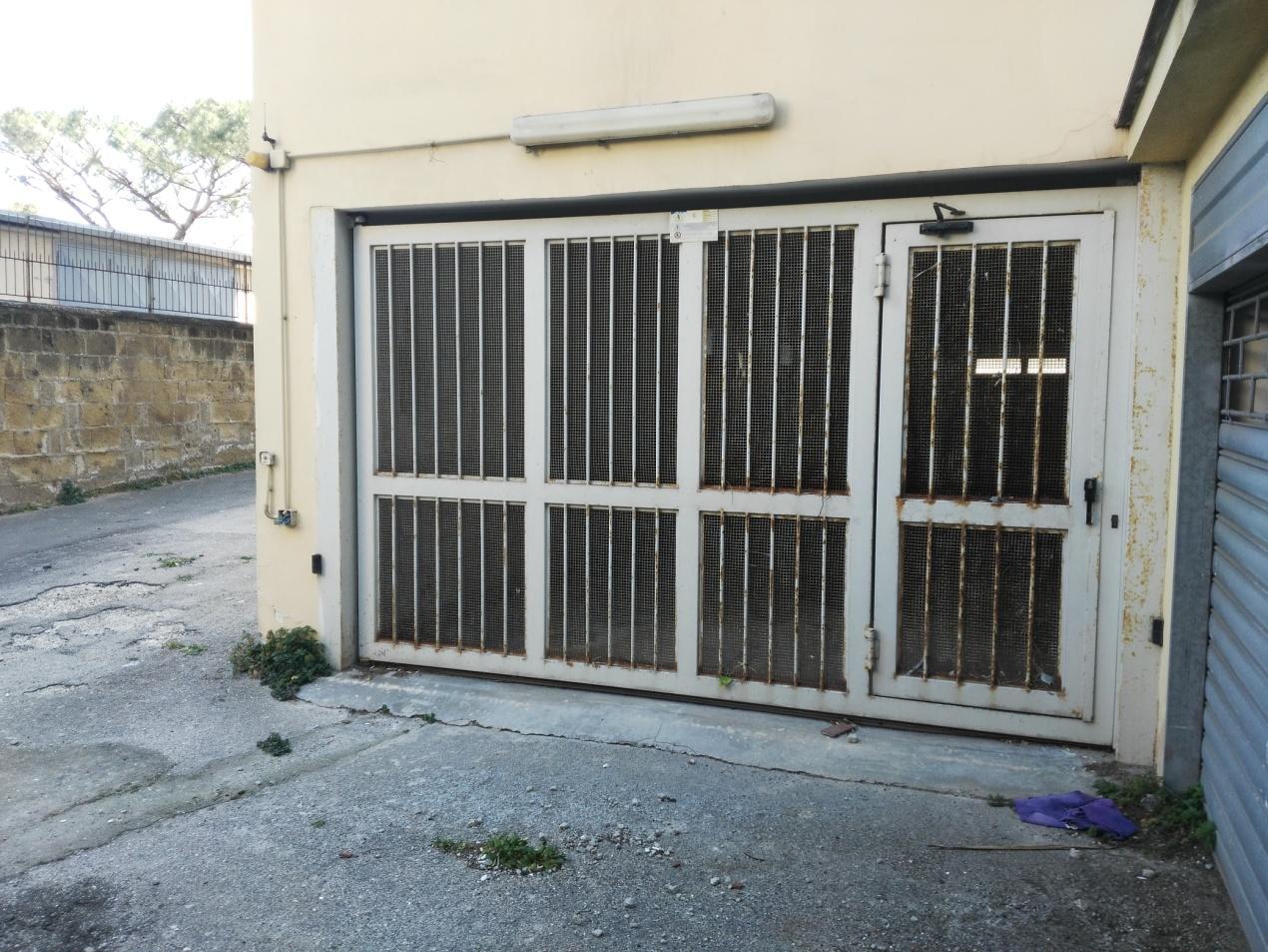 immobile garage all'asta in Via Francesco Cappiello n 49 - 80046 San Giorgio a Cremano (NA) - 1