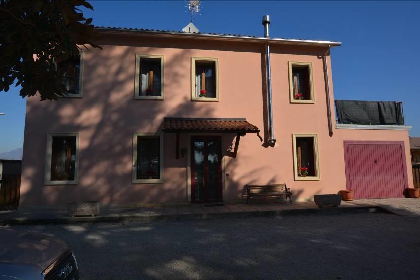 immobile fabbricato all'asta in Via Sette 82 - 36030 Caldogno (VI) - 3