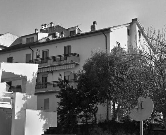 immobile appartamento all'asta in Via Cuneo 36 - 63040 Folignano (AP) - 2