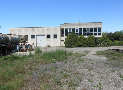 immobile attivita commerciale all'asta in via mediana, n 167/a - 4011 Aprilia (LT) - 1