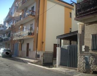 immobile attivita commerciale all'asta in Via Vittorino da Feltre 20 - 71013 San Giovanni Rotondo (FG) - 2