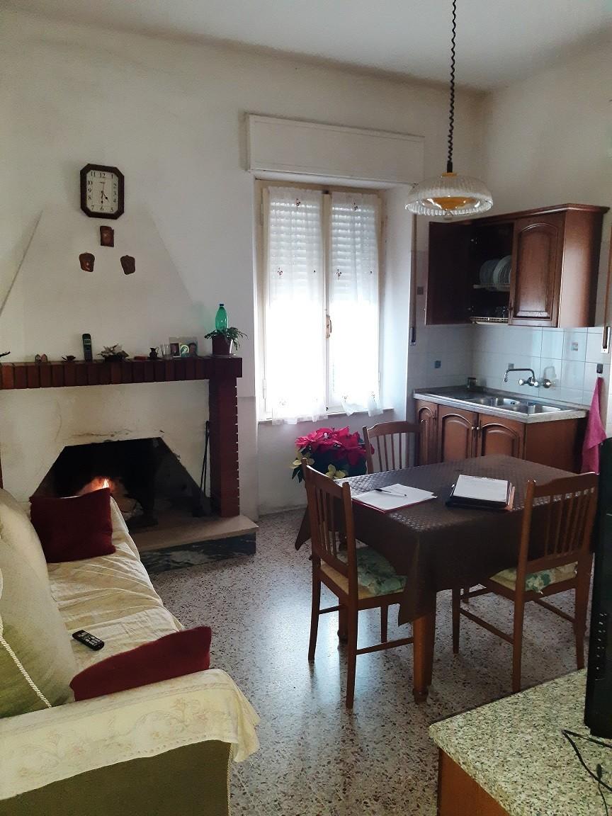 immobile fabbricato all'asta in Cda Piana Santi 87/A - 63061 Massignano (AP) - 3