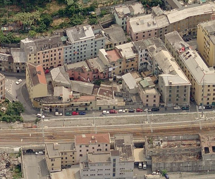 immobile appartamento all'asta in via Teresa Durazzo Pallavicini 12 H - 16161 Genova (GE) - 1
