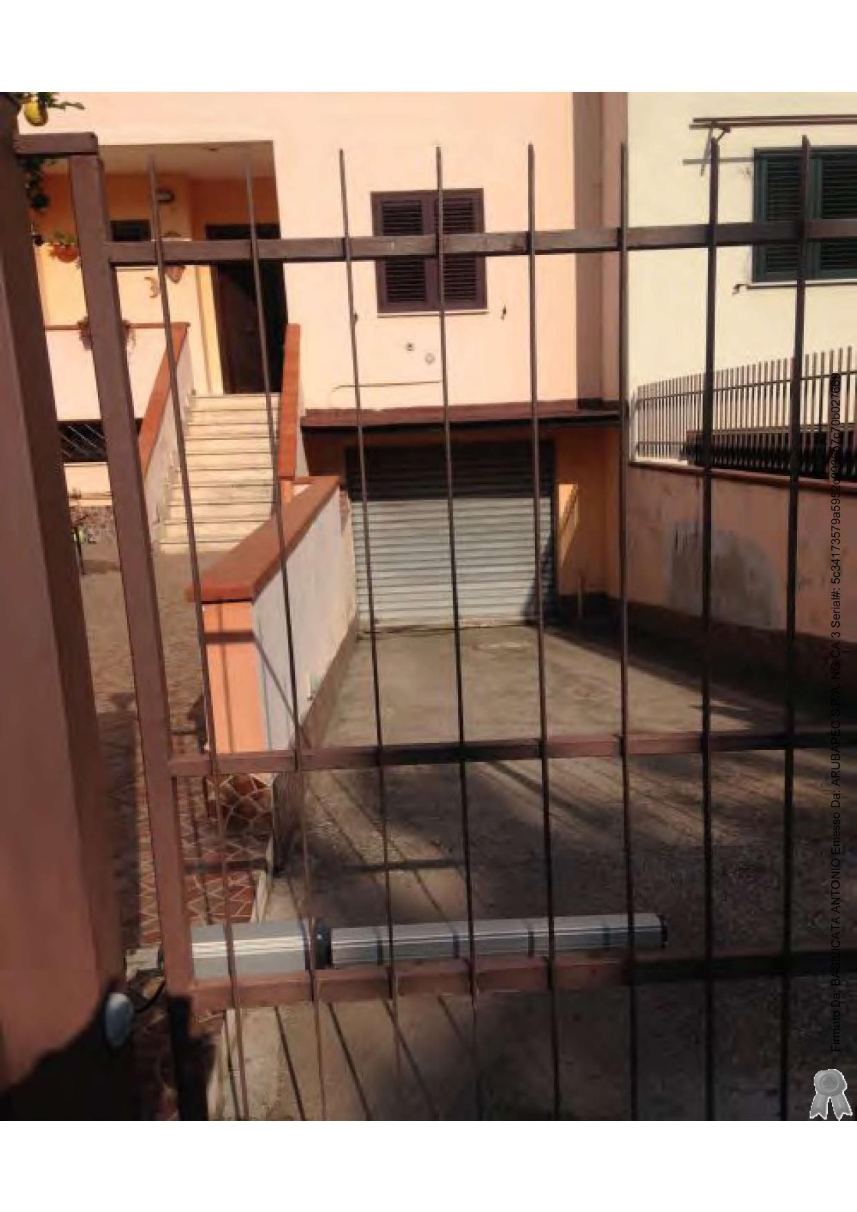 immobile villa all'asta in Via Cuneo 13 - 81034 Mondragone (CE) - 3