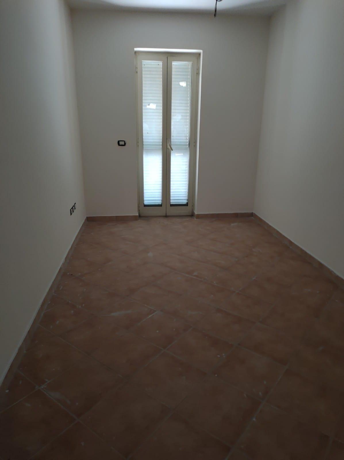 immobile ufficio all'asta in Via Gaetano Scirea snc - 81030 Orta di Atella (CE) - 4