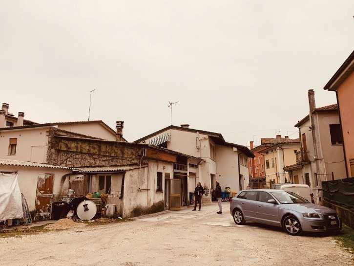immobile appartamento all'asta in Via Dante Alighieri nn 40, 40/A, 40/B e 44/A - 31037 Loria (TV) - 5