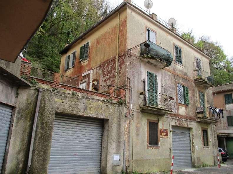 immobile appartamento all'asta in Via Dei Laghi 12 - 00074 Nemi (RM) - 1