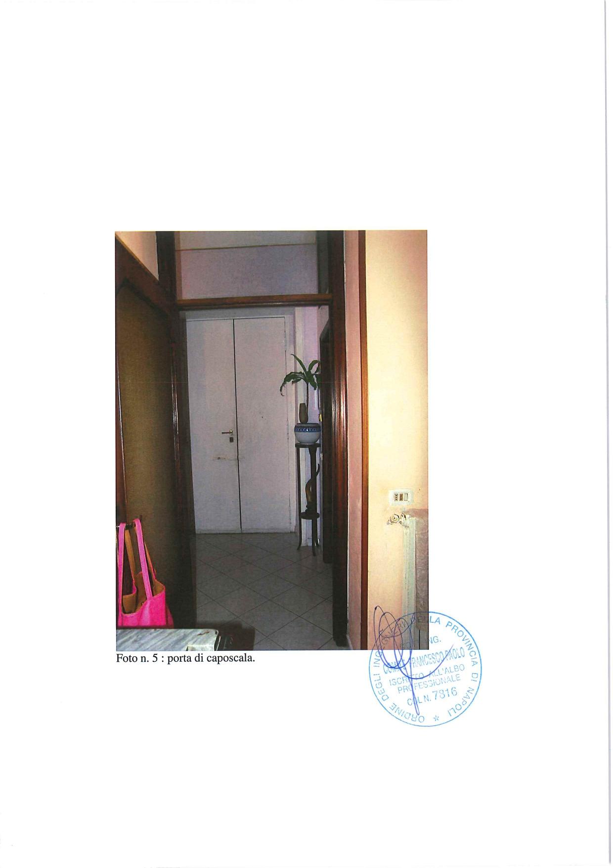 immobile appartamento all'asta in Corso Vittorio Emanuele n 499 - 80135 Napoli (NA) - 4