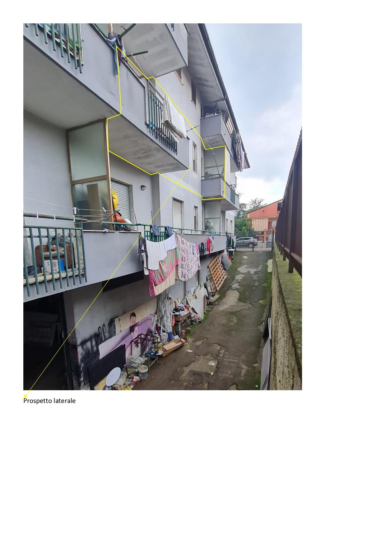 immobile appartamento all'asta in Via Lucio Apuleio n 16 - 81030 Villa di Briano (CE) - 2