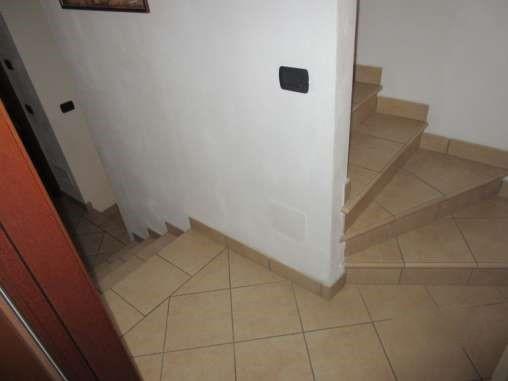 immobile VILLA IN VENDITA ALL'ASTA IN VIA CARLO CATTANEO, CAMBIAGO (MI) - 1