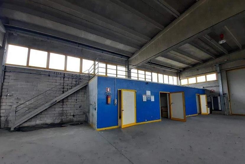 immobile laboratorio all'asta in Via Cascina parco 7/a - 25020 Gambara (BS) - 1