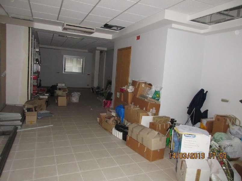 immobile magazzino all'asta in via Luca De Samuele Cagnazzi, 44-50 Bari (BA) - 3