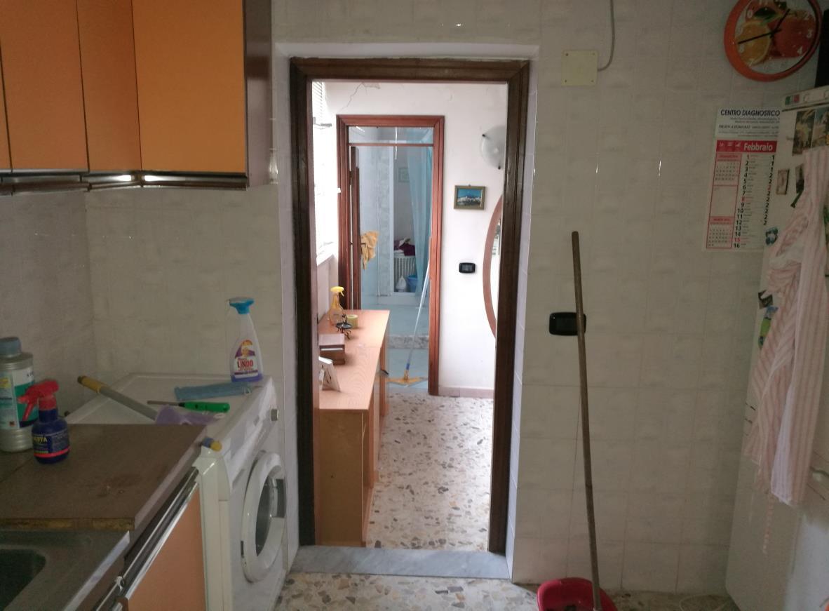 immobile appartamento all'asta in Via Carlo III n1 - 80058 Torre Annunziata (NA) - 4