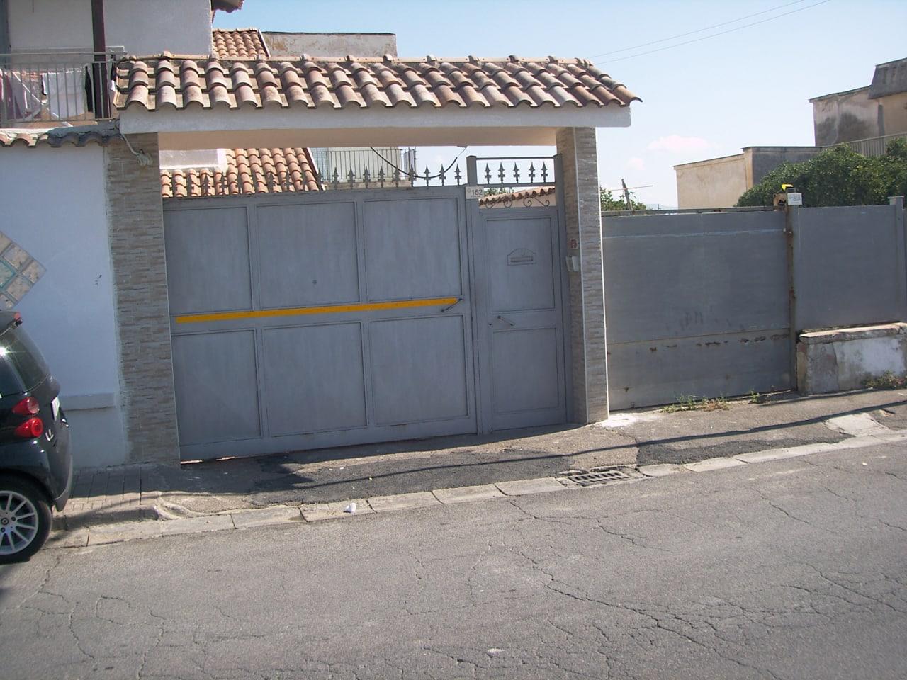 immobile appartamento all'asta in Via del Mare (già Via Licola Mare) n 152 Giugliano in Campania (NA) - 4