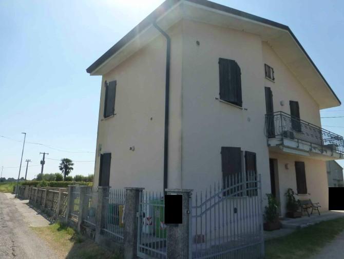 immobile appartamento all'asta in Via Battaglie, 207 - 45032 Bergantino (RO) - 2